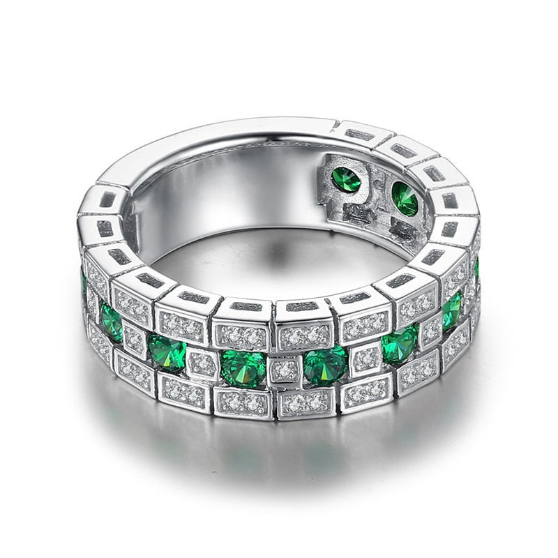 https://abaratona.com.br/collections/bijuterias/products/anel-glamour-banhado-a-prata-925-com-pedras-verdes-e-zirconias-brancas